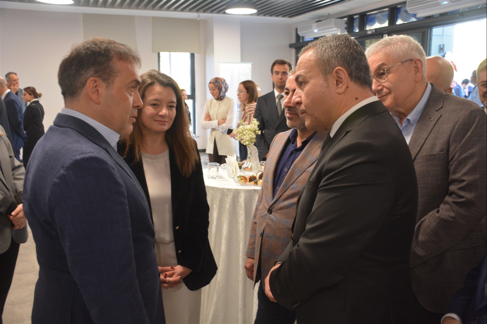 B I L E C I K E E N E R J I S I Y U K S E K Y E N I H I Z M E T B I N A S I 4920