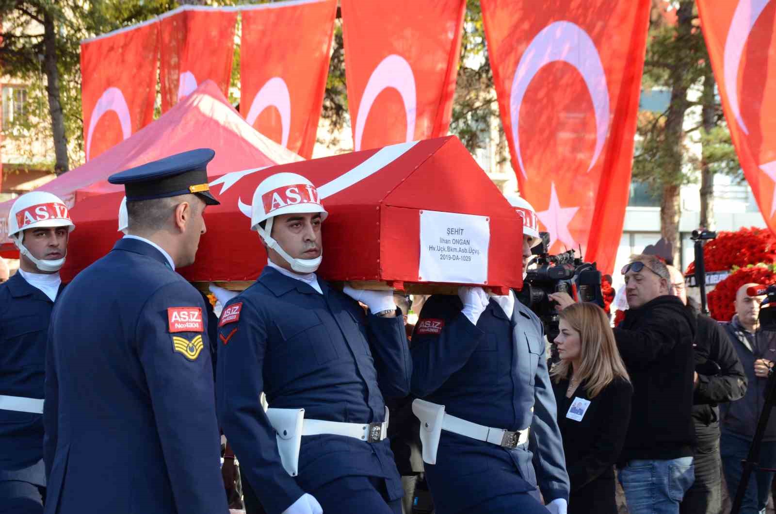 B I L E C I K S E H I D I N I 15 B I N K I S I I L E U G U R L A D I 4191