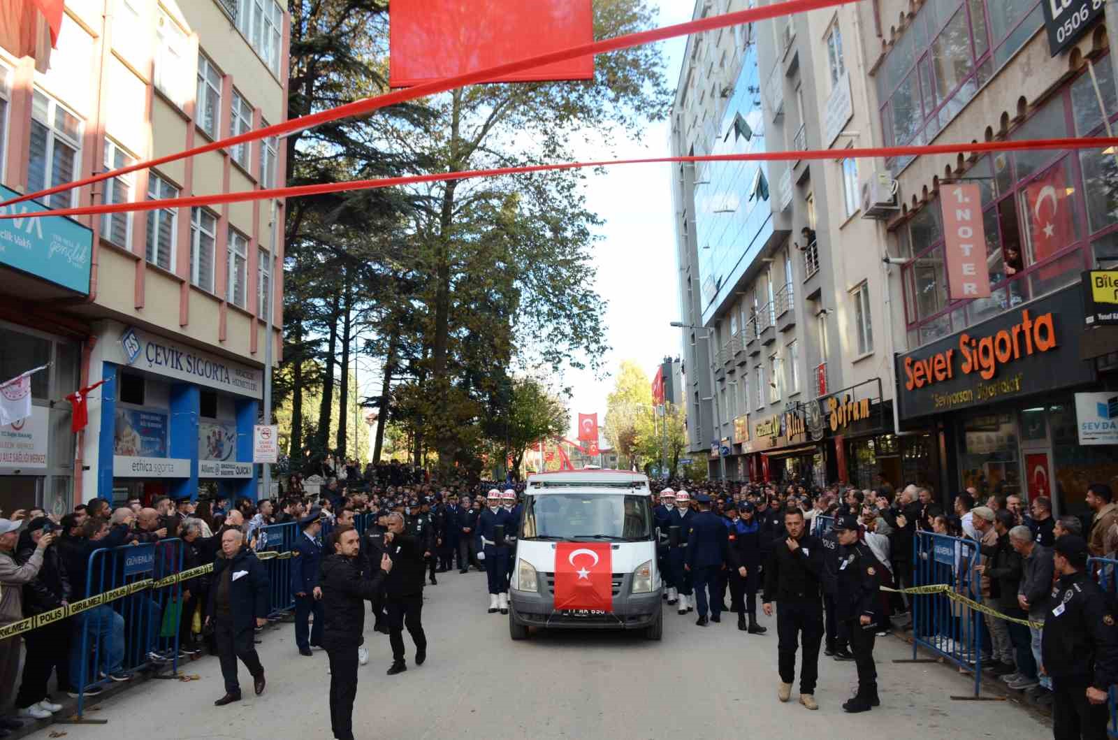 B I L E C I K S E H I D I N I 15 B I N K I S I I L E U G U R L A D I 4194