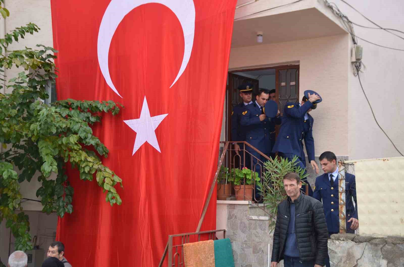 Bilecik Şehidine Hazırlanıyor 5530