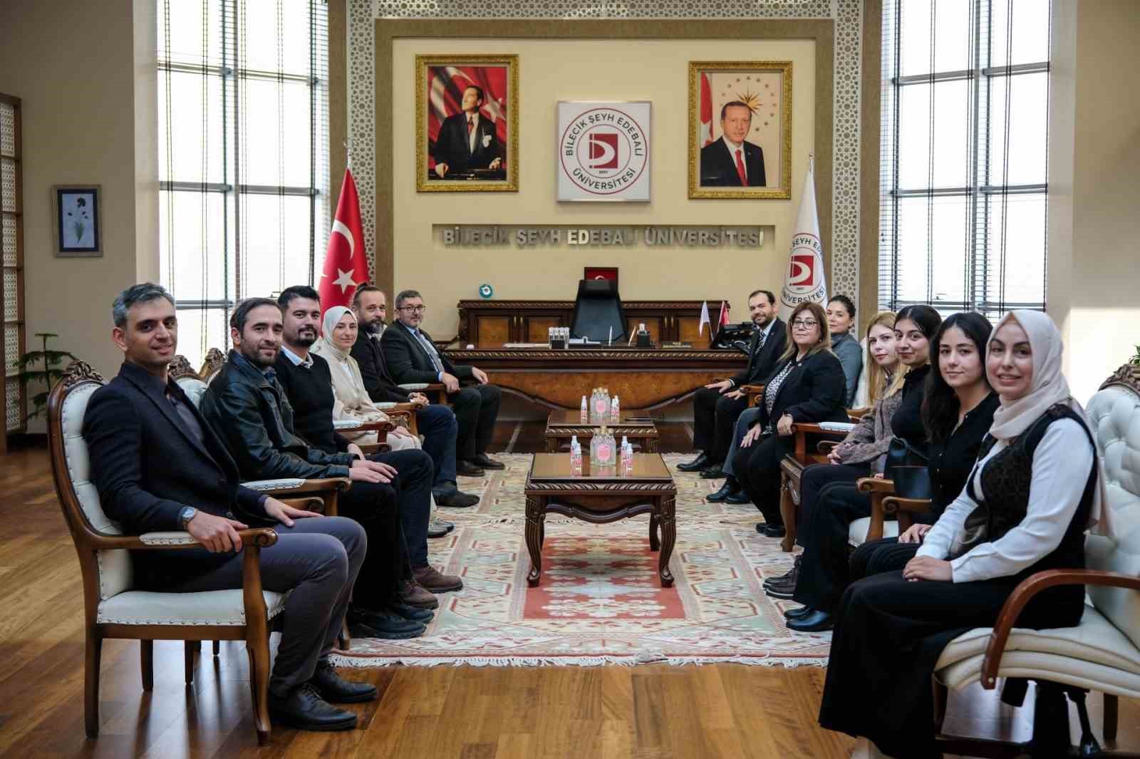 Bilecik’in Kokusu Artık Şişelerde 5264