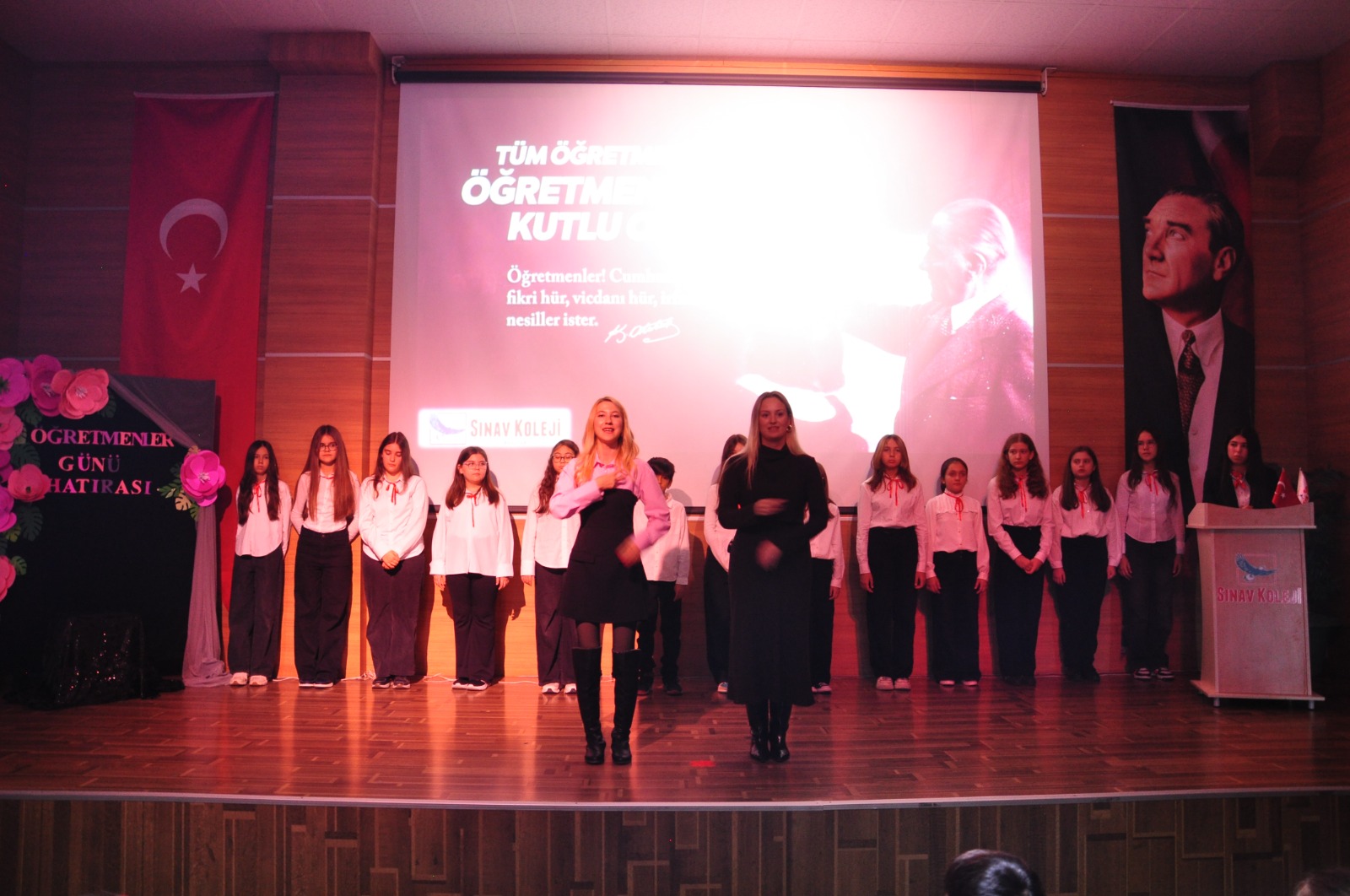 Bozüyük Sınav Koleji’nde Öğretmenler Günü Coşkusu 6211