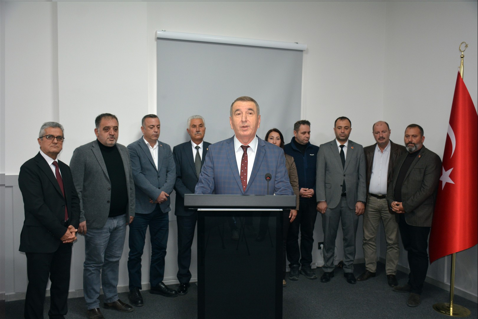 C H P D E N G L F E S T C I K I S I 5867