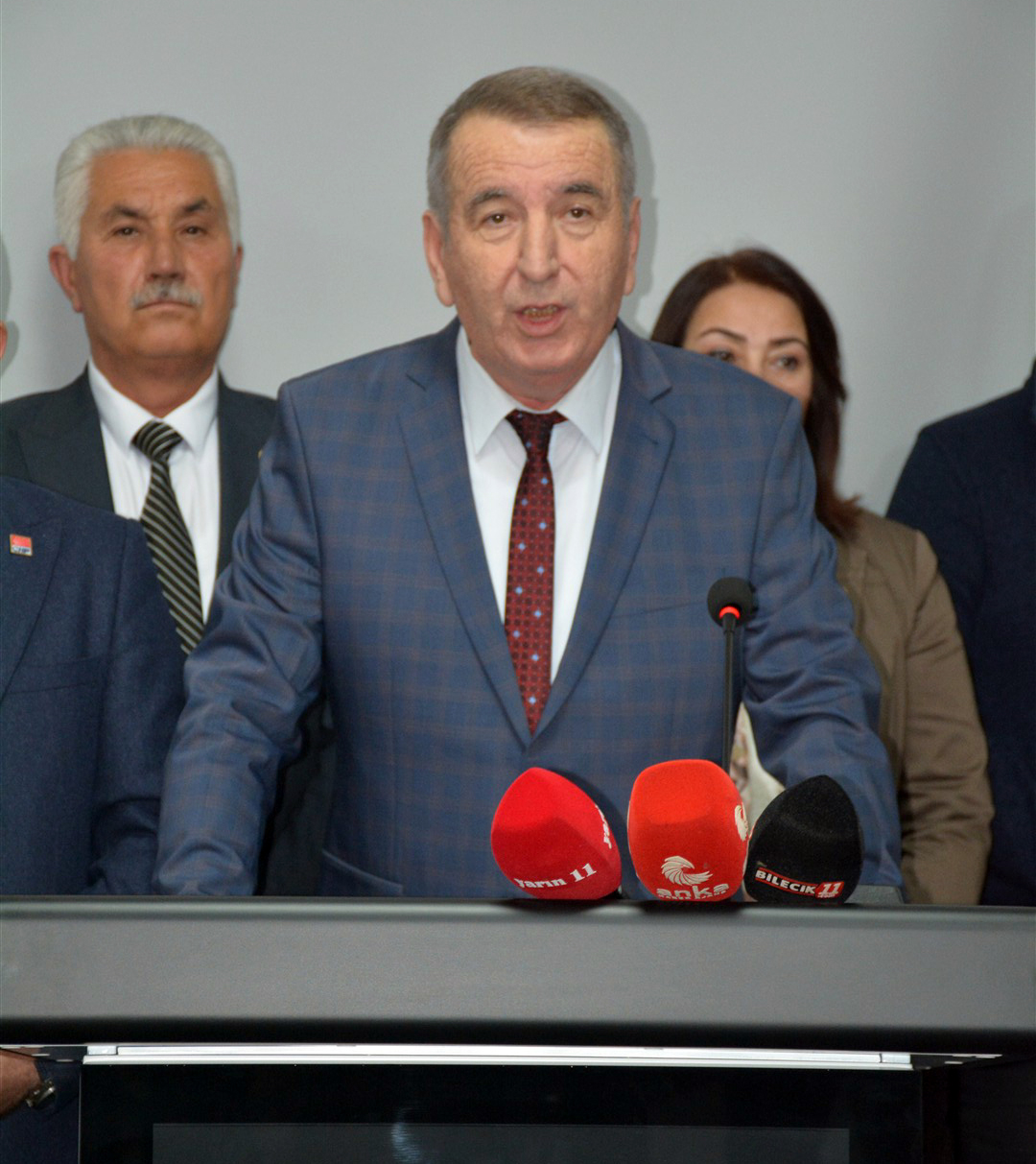 C H P D E N G L F E S T C I K I S I 5869