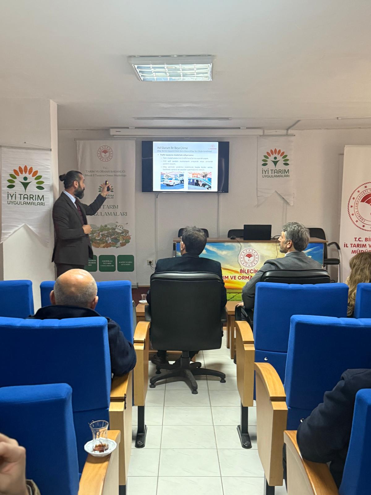 (Cumartesi̇) “Marul Daha Bi’ İyi Projesi” 6399