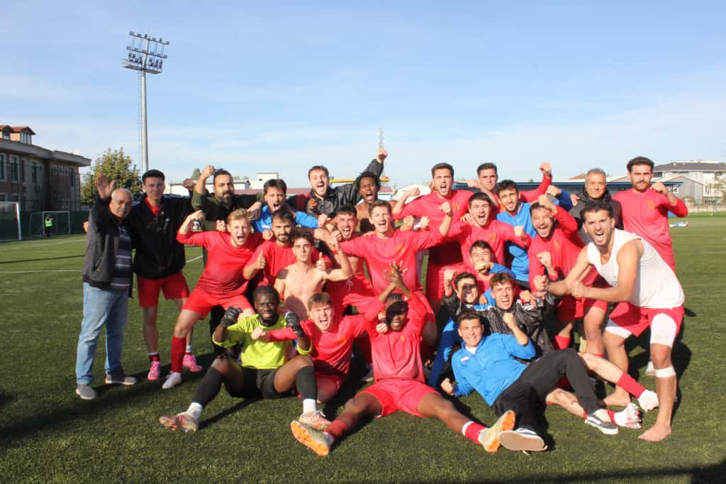 (Cumartesi̇) Üni̇li̇g’de Gurur Veren Başari 6299