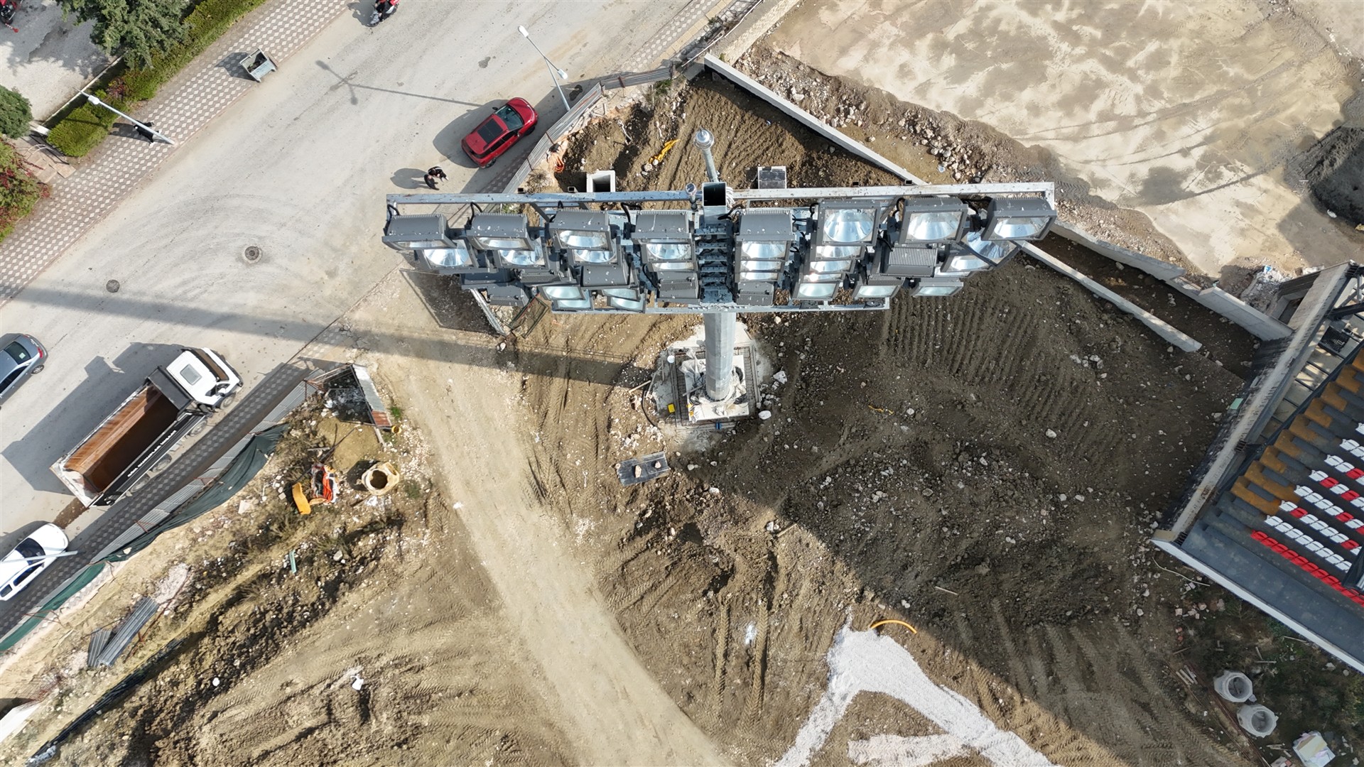 Edebali Stadında Tehlikeli Çatlak 5114