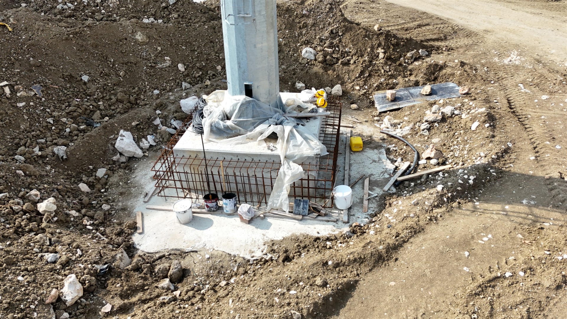 Edebali Stadında Tehlikeli Çatlak 5121