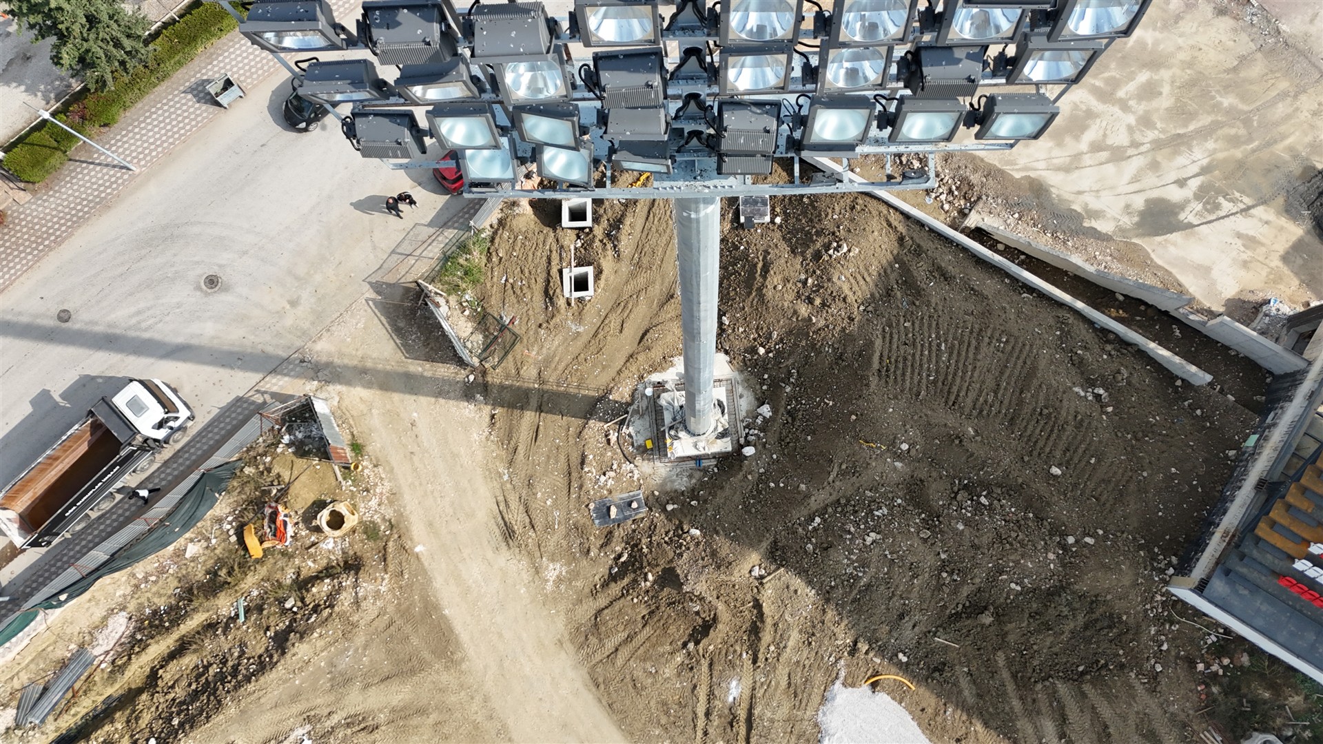 Edebali Stadında Tehlikeli Çatlak 5123