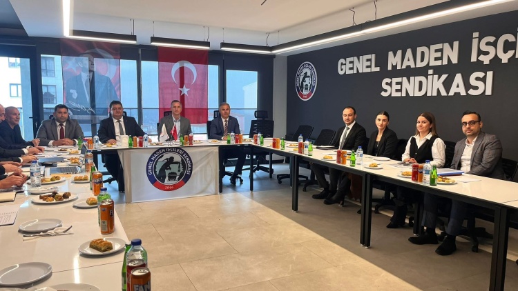 G U B R E T A S T A T O P L U S Z L E S M E S U R E C I B A S L A D I 5866