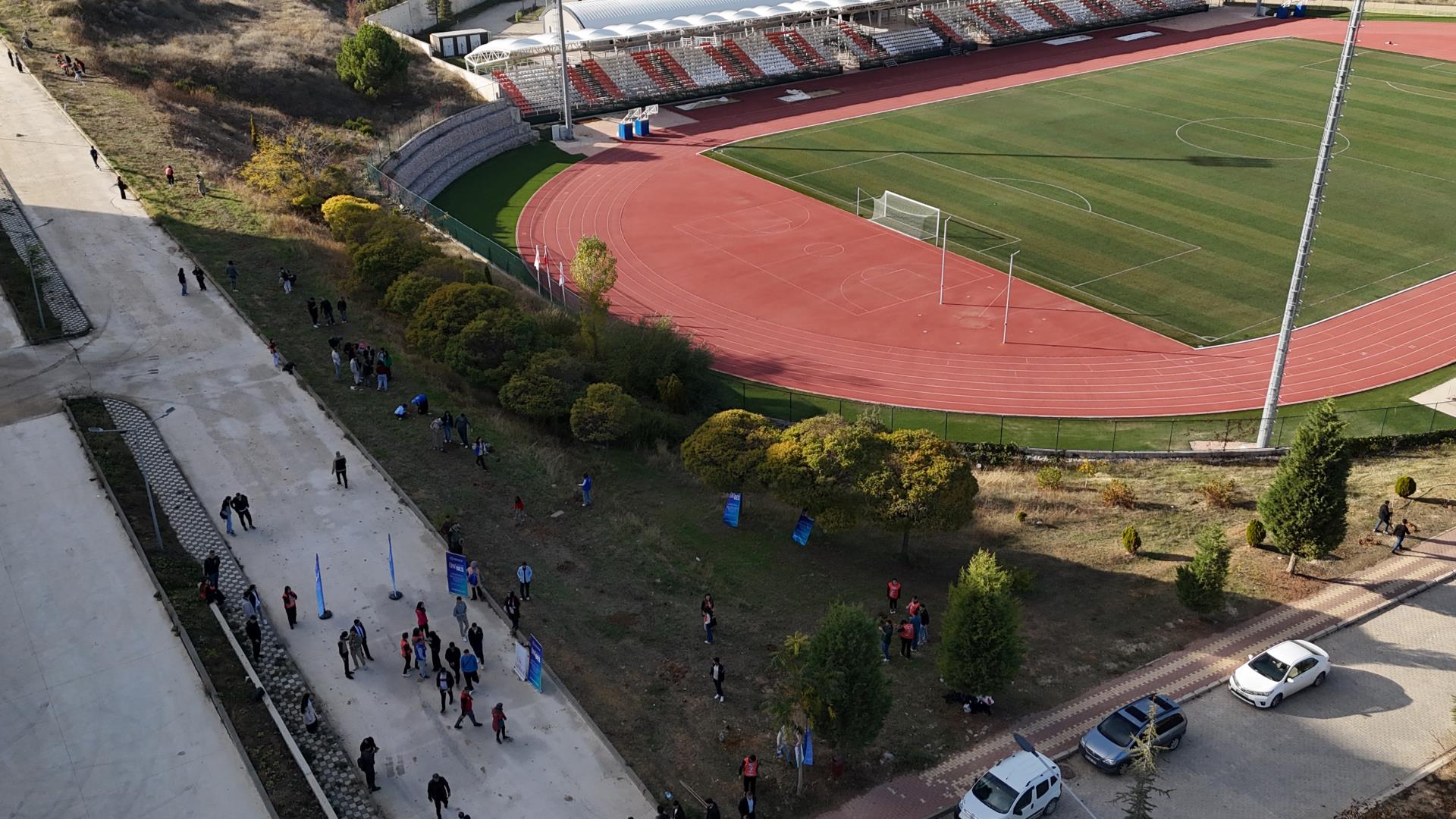 Genç Tema’dan Kampüse 150 Zeytin Fidanı 4969