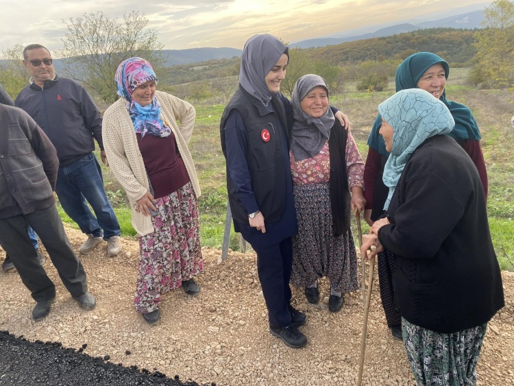 K O Y Y O L L A R I N A B U Y U K D O K U N U S 5781