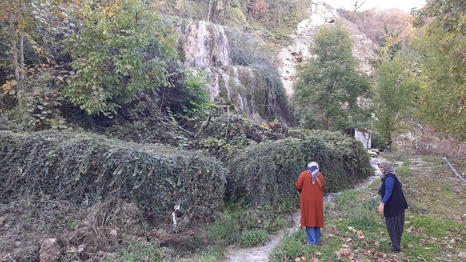 (Manşet) Bi̇r Kadinin Emeği̇, Bi̇r Köyün Umudu Oldu 5320