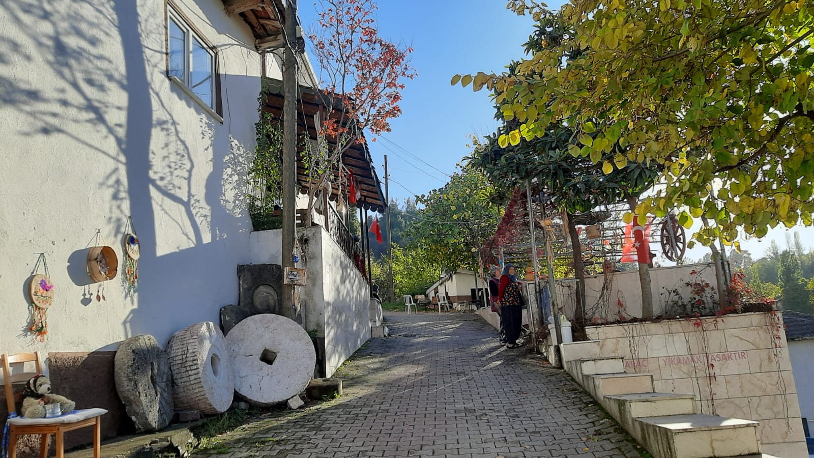 (Manşet) Bi̇r Kadinin Emeği̇, Bi̇r Köyün Umudu Oldu 5326