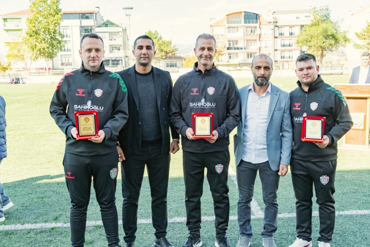 O S M A N E L I S P O R 039 D A N T A R I H T E B I R I L K 5733