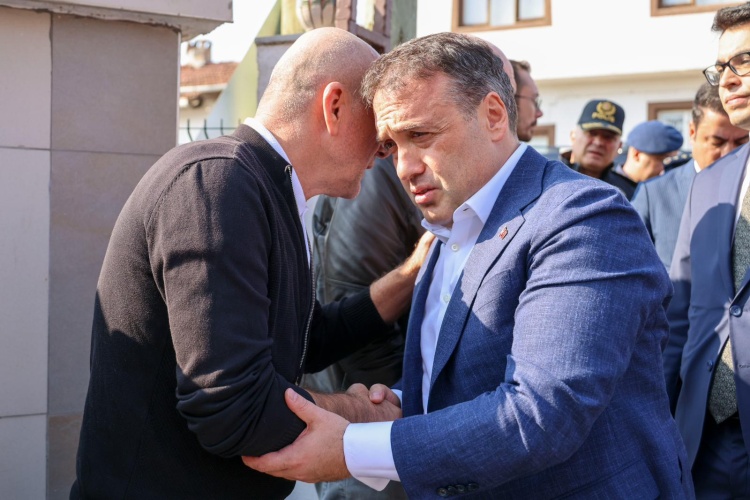 U S T A S A N A T C I Y A V E D A 4984