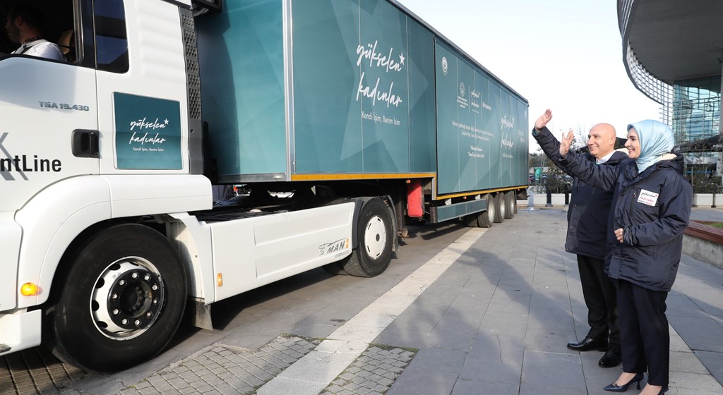 (Ulusal) Eğitim Tırı Türkiye’nin Dört Bir Yanına Gidecek 6413