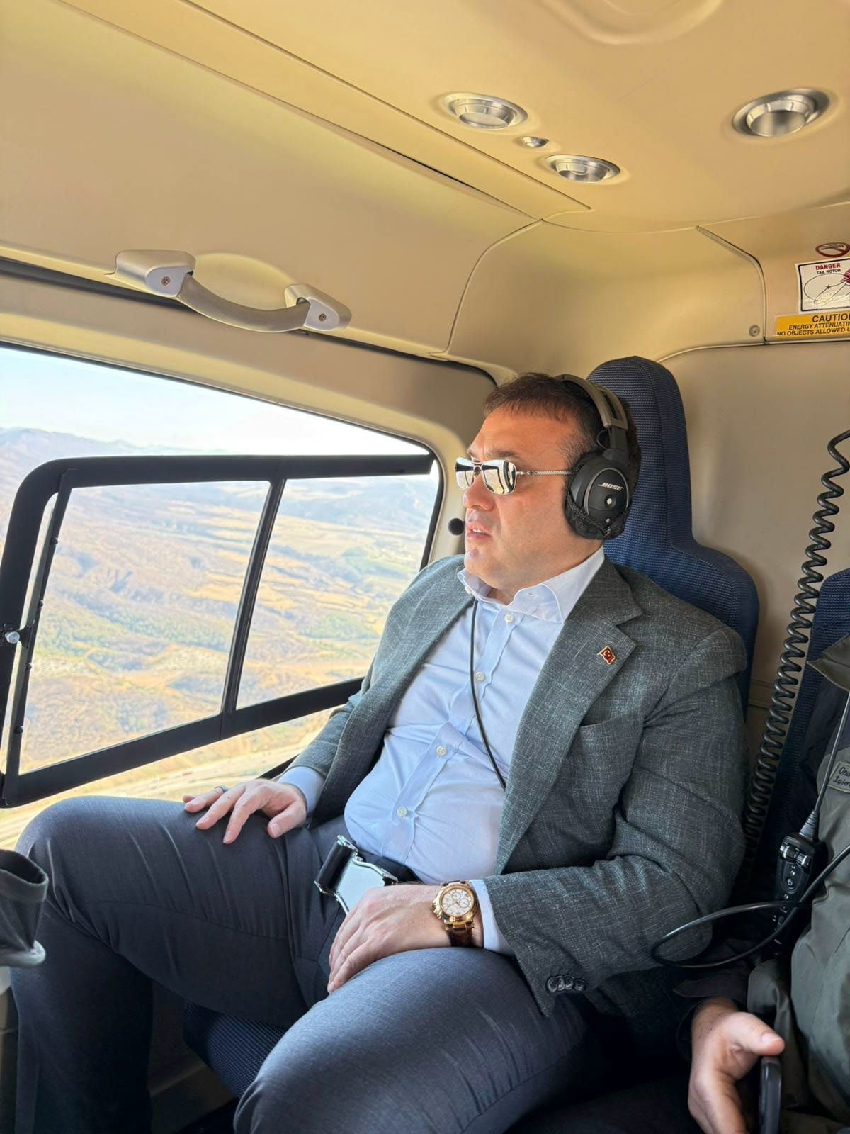 Vali Sözer, Yangın Alanlarını Havadan İnceledi 4747