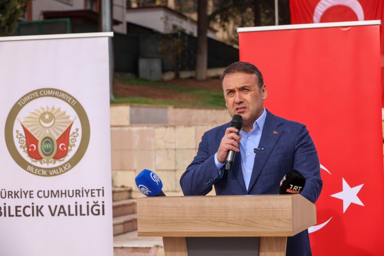 1000 Y E N I K O V A N U R E T I C I Y L E B U L U S T U 6776