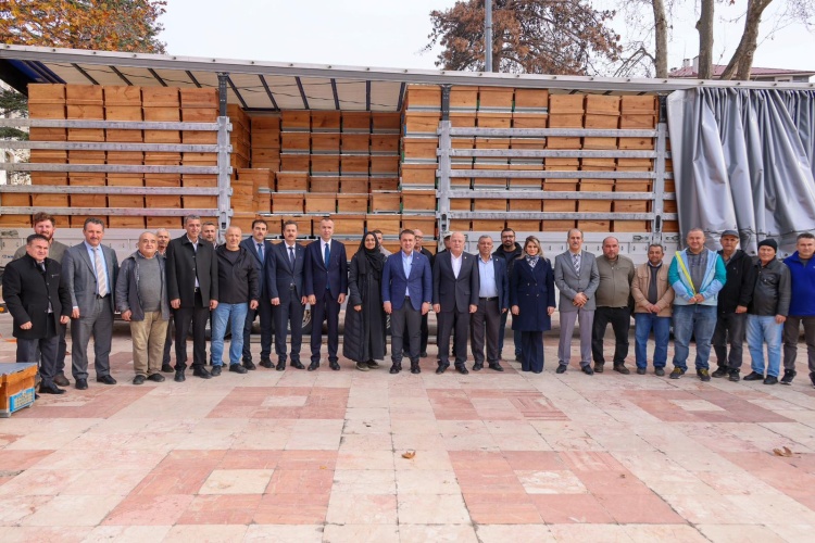 1000 Y E N I K O V A N U R E T I C I Y L E B U L U S T U 6778