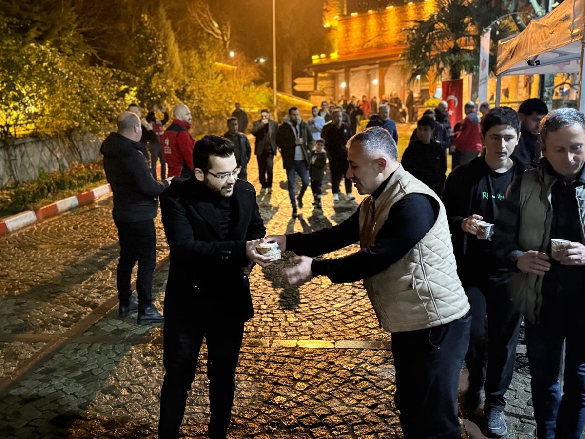 Ak Parti Bilecik Teşkilatından Regaip Kandili Programı 8063