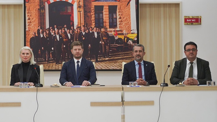 B A S K A N S U B A S I B I R Y I L I D E G E R L E N D I R D I 8023