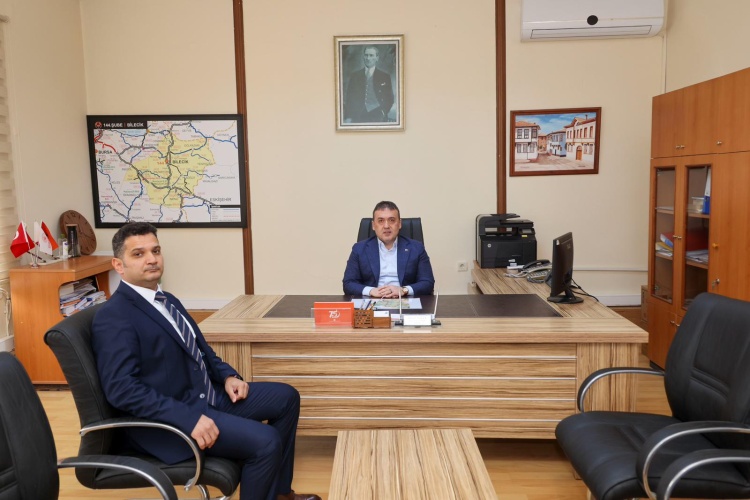 B I L E C I K 039 I N Y O L L A R I K I S A H A Z I R 8055