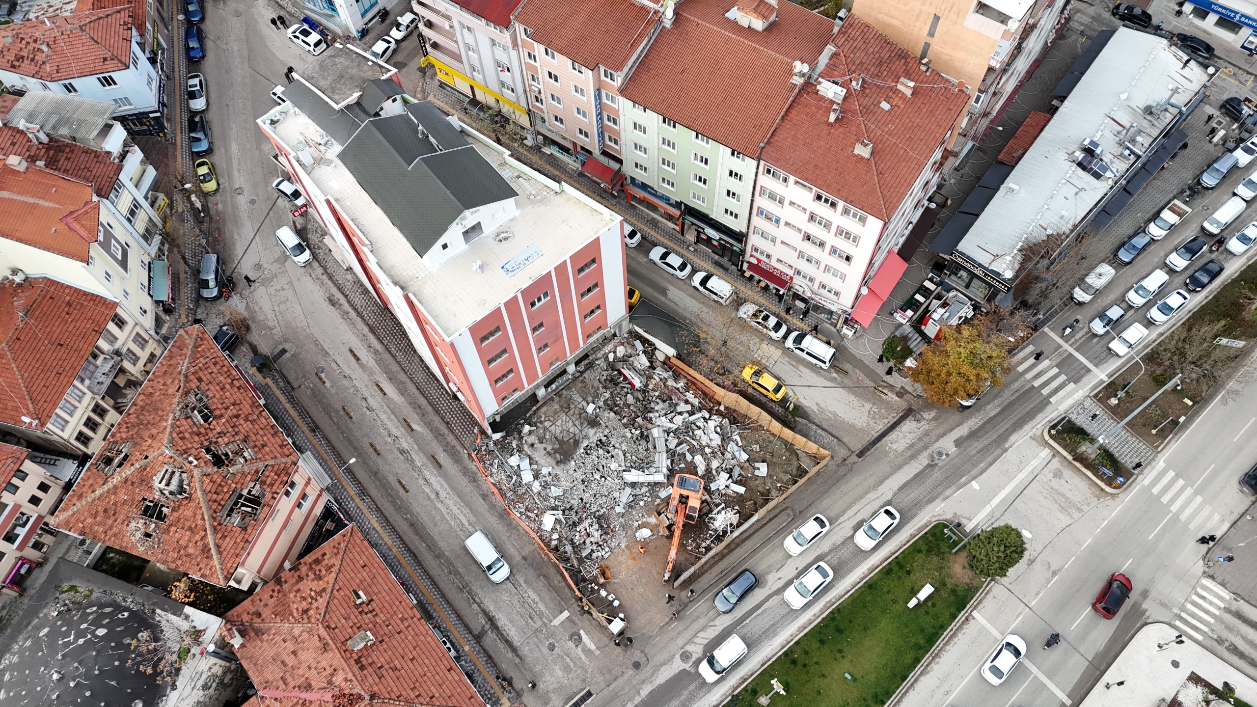 B I L E C I K 039 T E 68 Y I L S O N R A B I R D E V I R S O N A E R I Y O R 6961