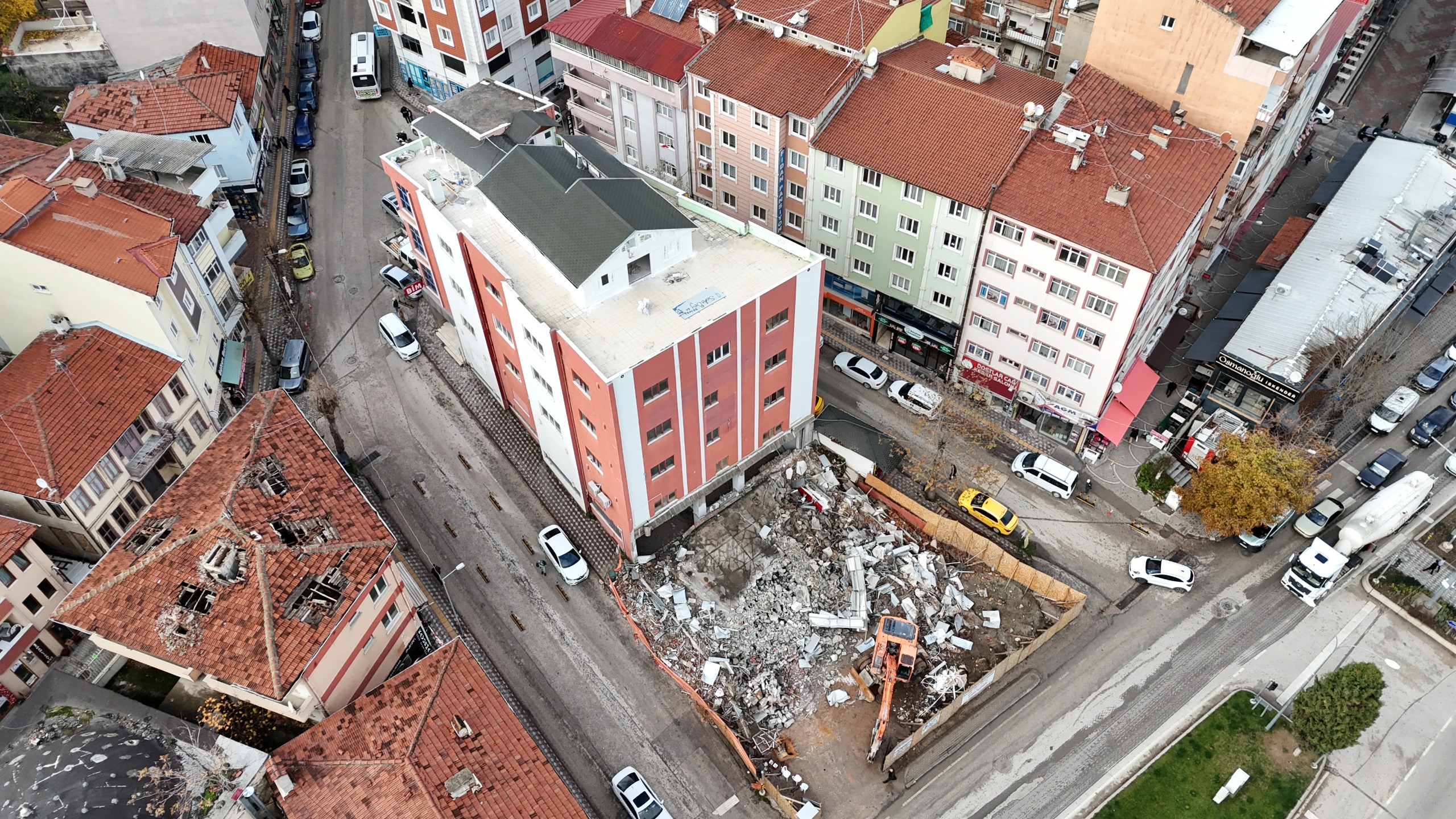 B I L E C I K 039 T E 68 Y I L S O N R A B I R D E V I R S O N A E R I Y O R 6965