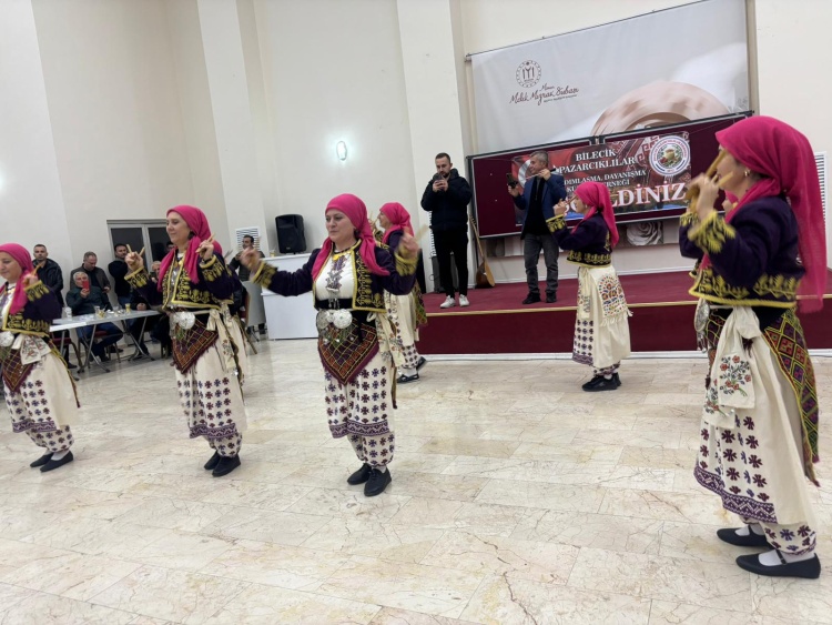 B I L E C I K 039 T E U N U T U L M A Z B O Z A G E C E S I 7798