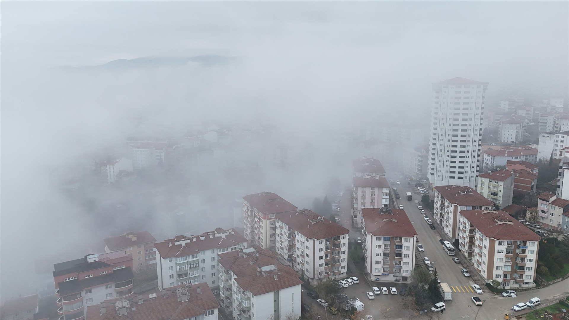 B I L E C I K K A Y B O L D U Z A M A N D U R D U 7895