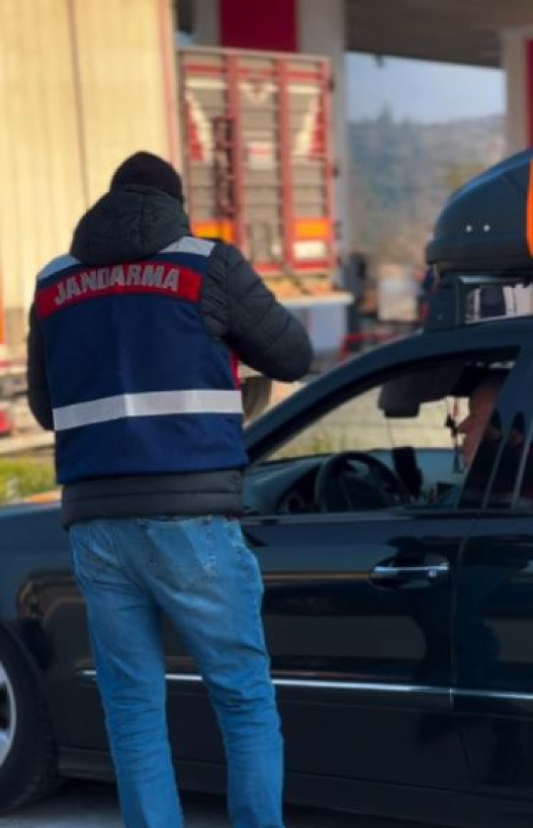 B I L E C I K T E H U Z U R K U S A T M A S I 6980