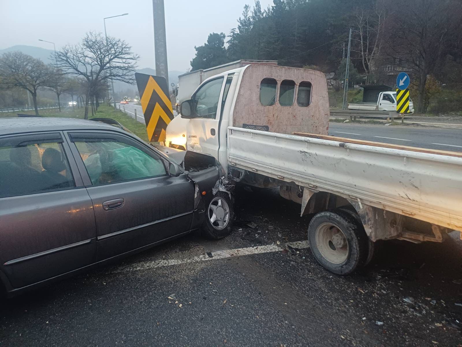 Başköy Kavşağı’nda Feci Çarpışma 8042