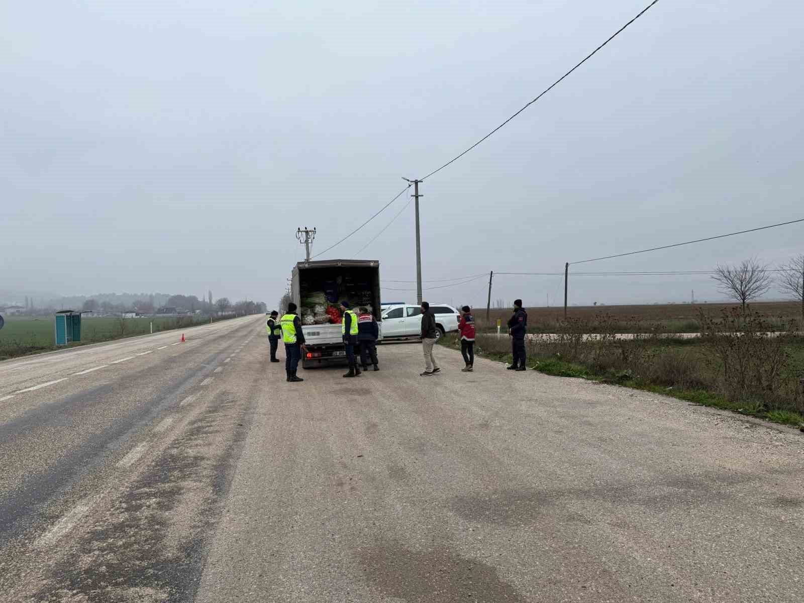 Bilecik’te Hayvan Nakillerine Sıkı Denetim 8050