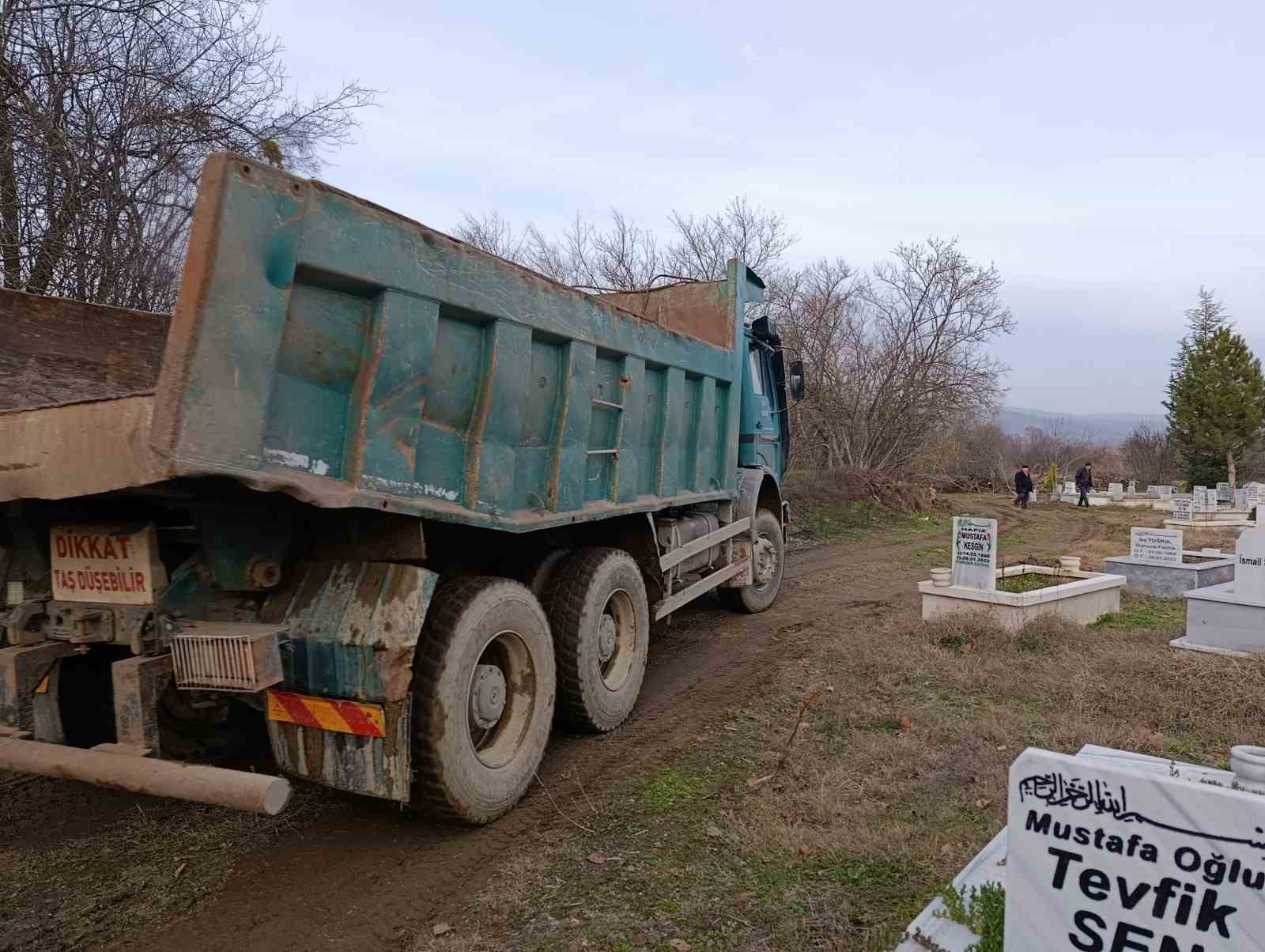 Bilecik’te Taşkın Riskine Karşı Dere Islahı 8039