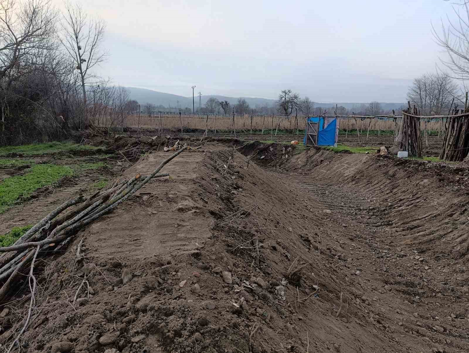 Bilecik’te Taşkın Riskine Karşı Dere Islahı 8041