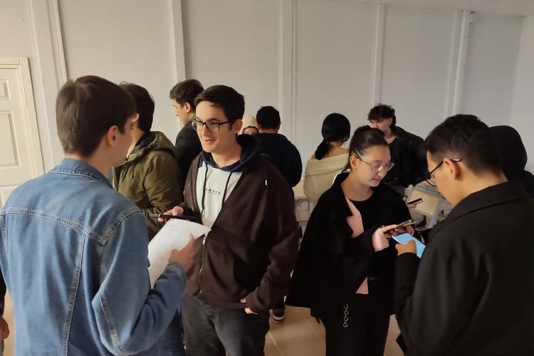 Bşeü’de İngilizce Pratik Etkinliği 7077