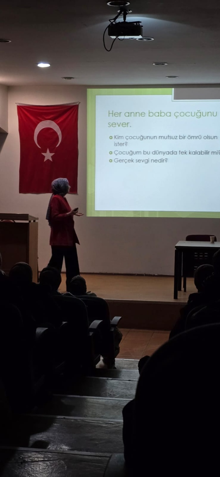 C O K G U Z E L S E Y L E R O L U Y O R 7620