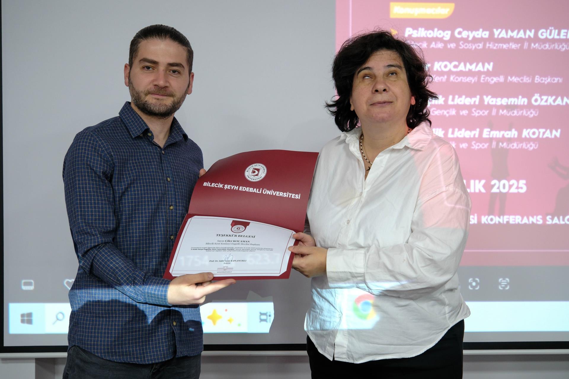 (Cumartesi̇) Engellilerin Sesine Üniversiteden Destek 7262