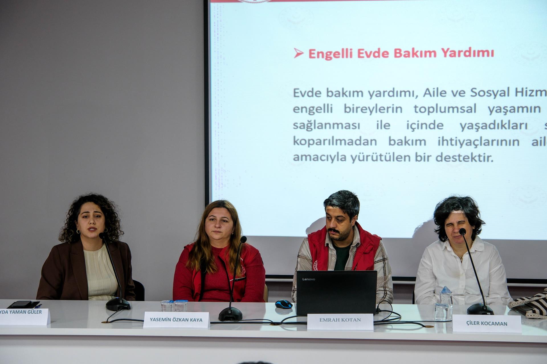 (Cumartesi̇) Engellilerin Sesine Üniversiteden Destek 7265