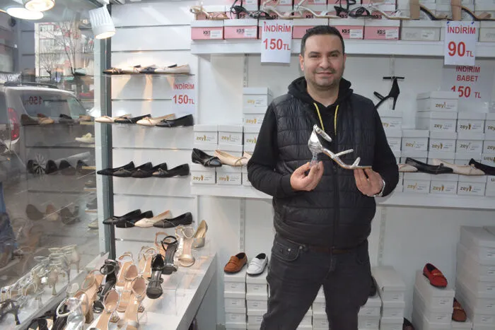 (Cumartesi̇) Kadınlar Bot Ve Çizme Yarışında 7306