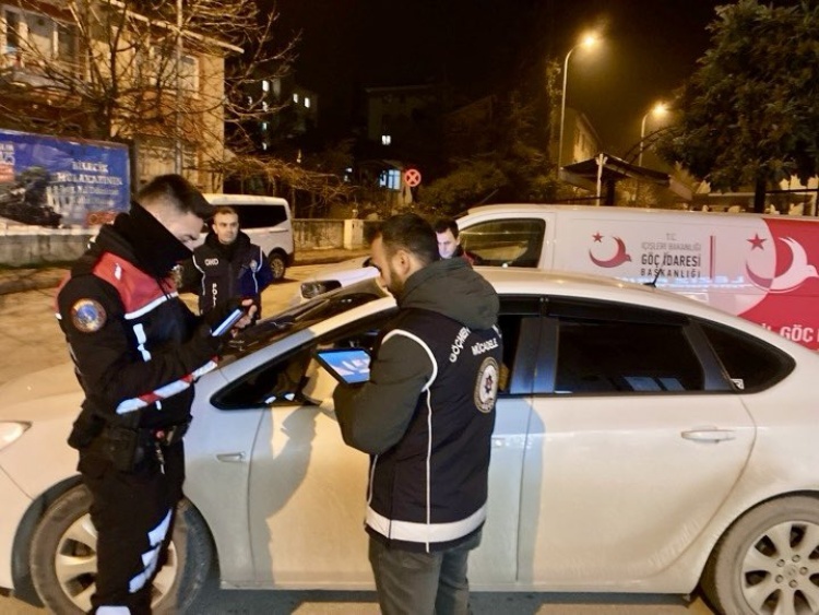 D E N E T I M L E R S U R U Y O R D U Z E N S I Z G O C E I Z I N Y O K 7982