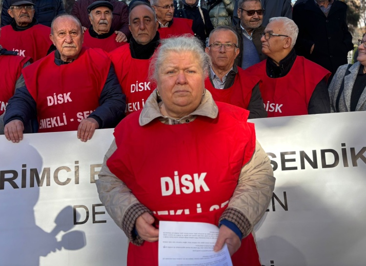 E M E K L I L E R A Y A K T A S A D A K A D E G I L I N S A N C A Y A S A M I S T I Y O R U Z 7694