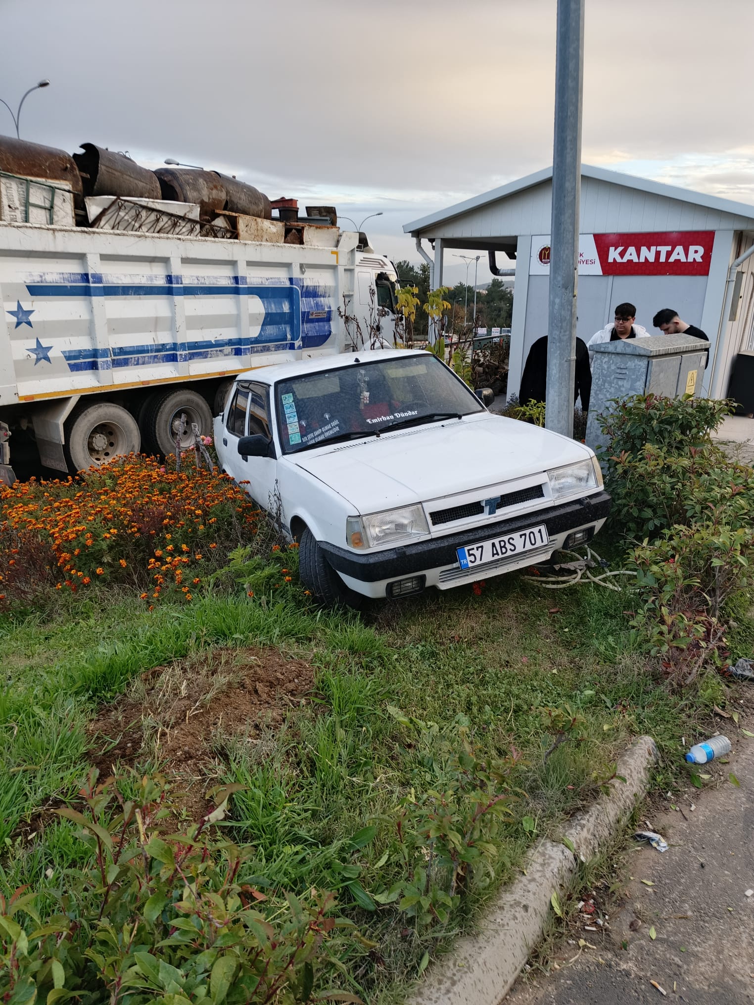 H E R G U N L U M L E B U R U N B U R U N A Y I Z 7390