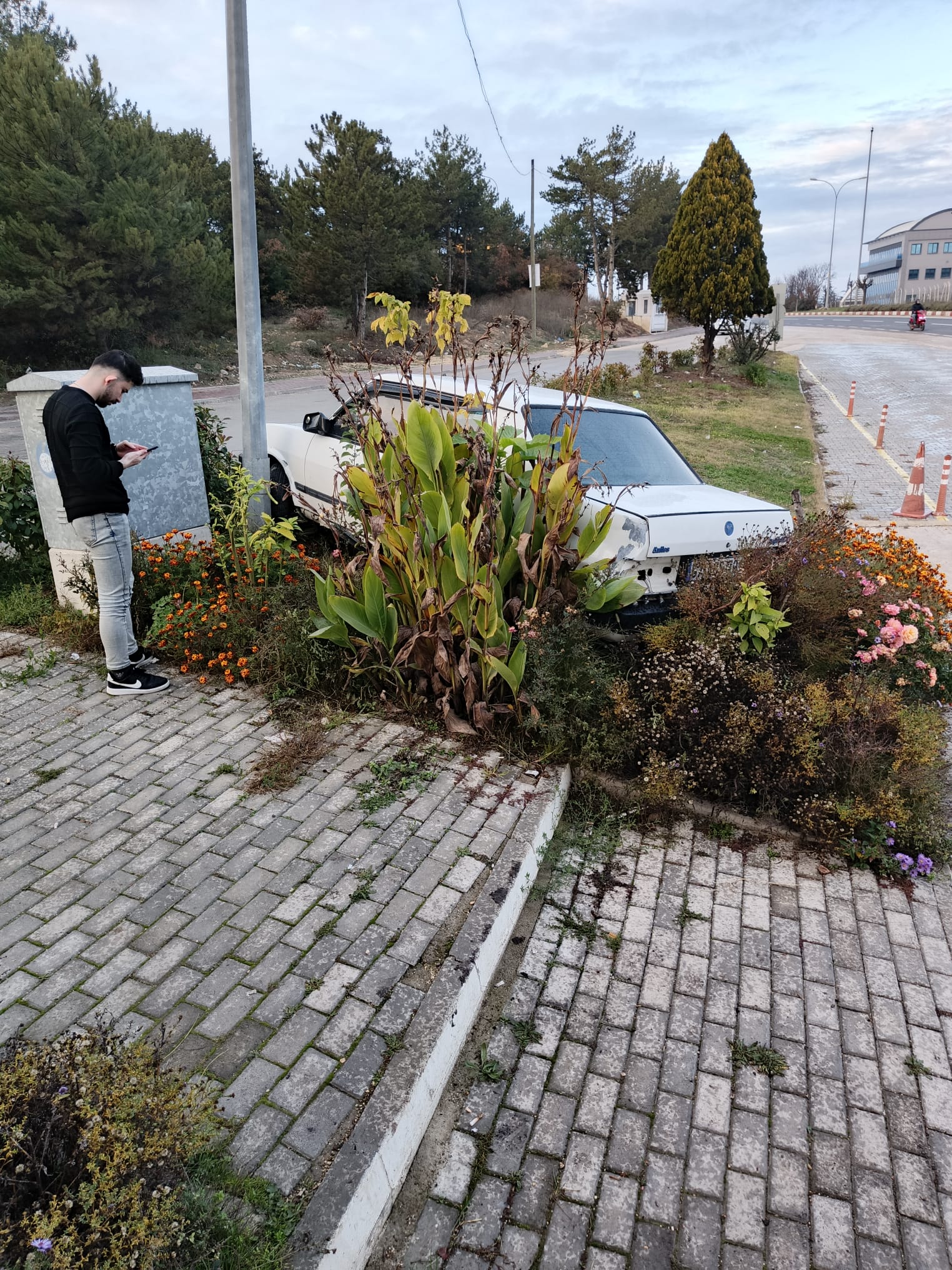 H E R G U N L U M L E B U R U N B U R U N A Y I Z 7391