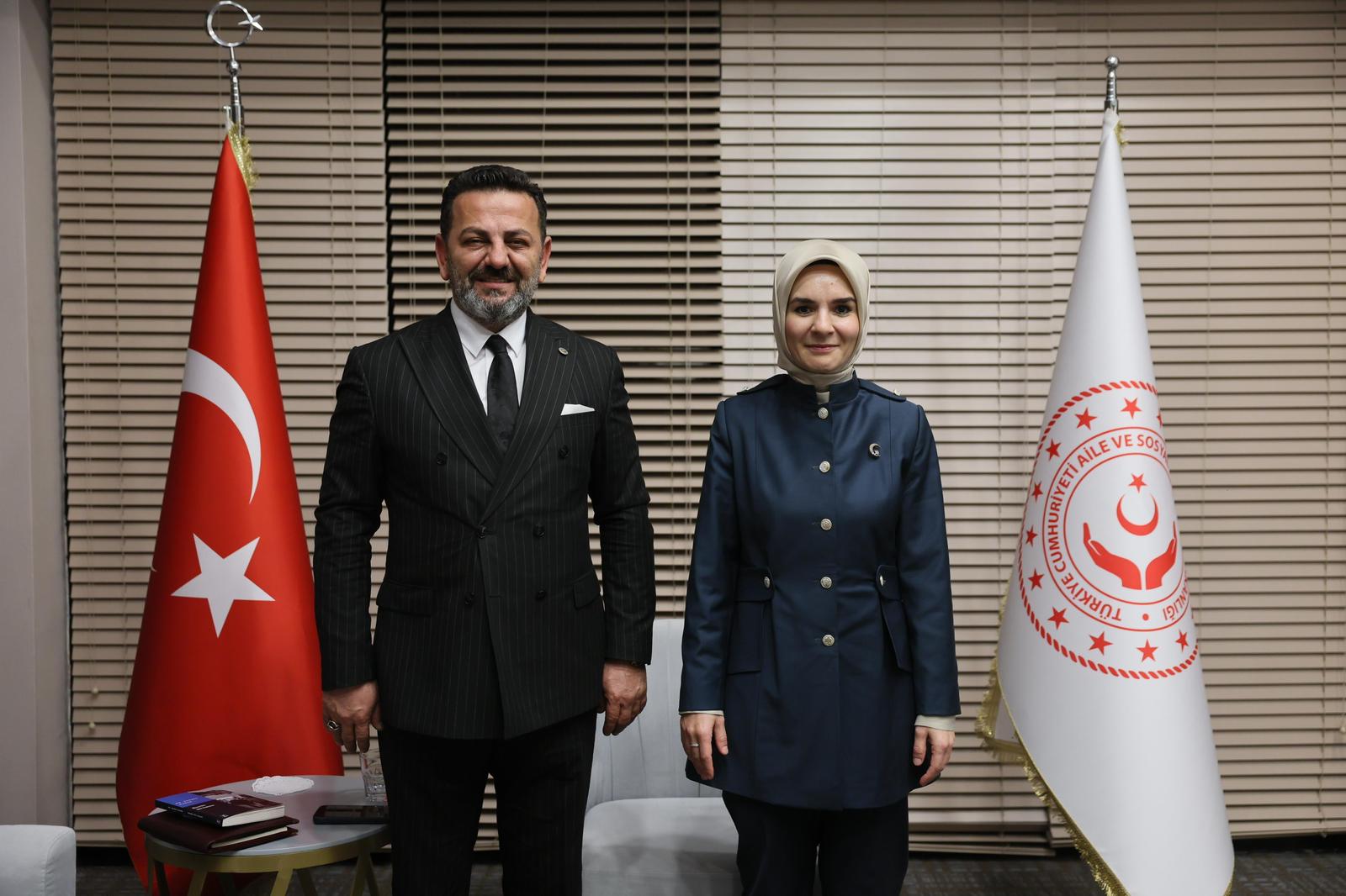 İl Müdürü İlhan’dan Bakan Göktaş’a Bilecik Sunumu 8322