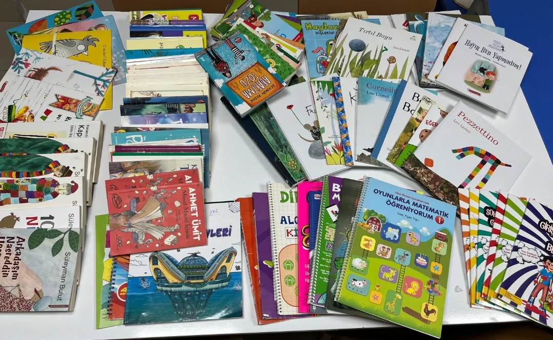 Küçük Bi̇r Yürekten Büyük Bi̇r Bağiş 6793