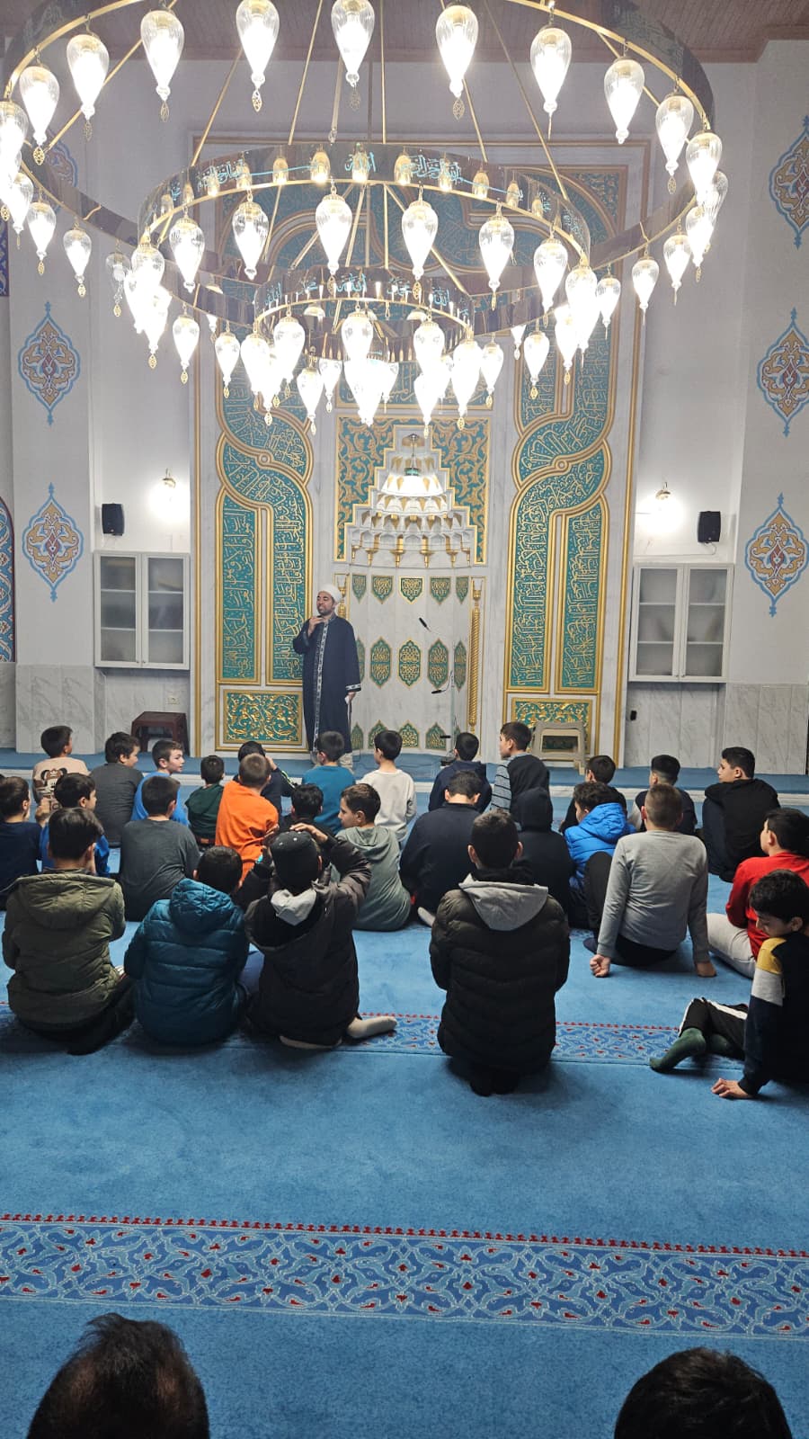 Öğrenciler Camide Buluştu 7000