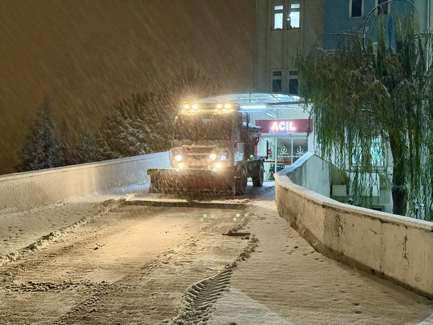 Söğüt’te Kar Mesaisi 8343