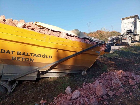 T I R I N D O R S E S I K O P T U F A C I A U C U Z A T L A T I L D I 6829